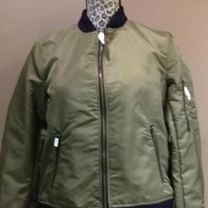NEW WOMEN'S BOMBER SIZE SMALL OLIVE WARM JACKET